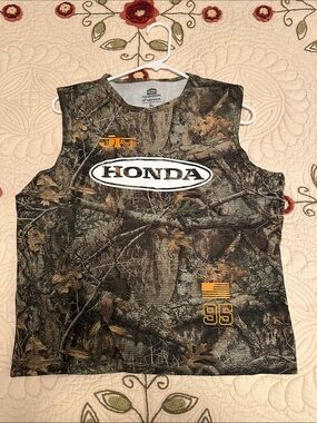 R2 Realtree Camo Sleeveless Tank - Green/Brown